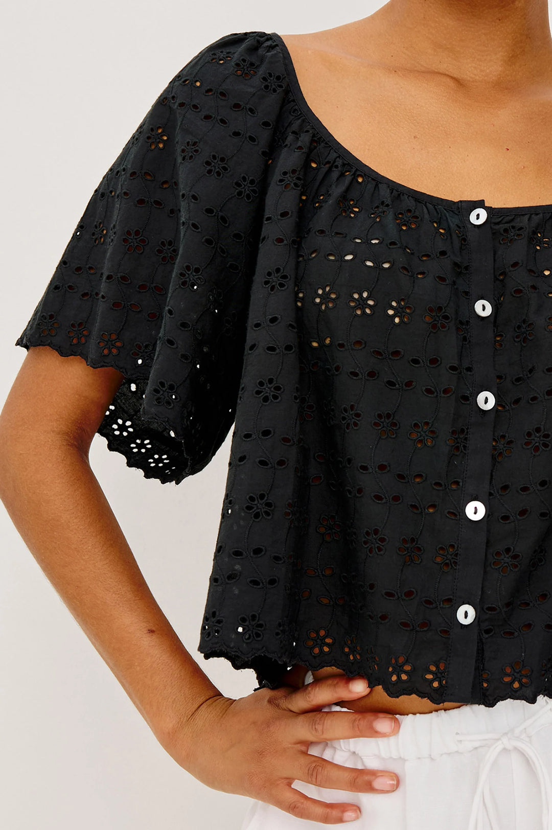 MILLER EYELET TOP (BLACK EYELET) - RAILS