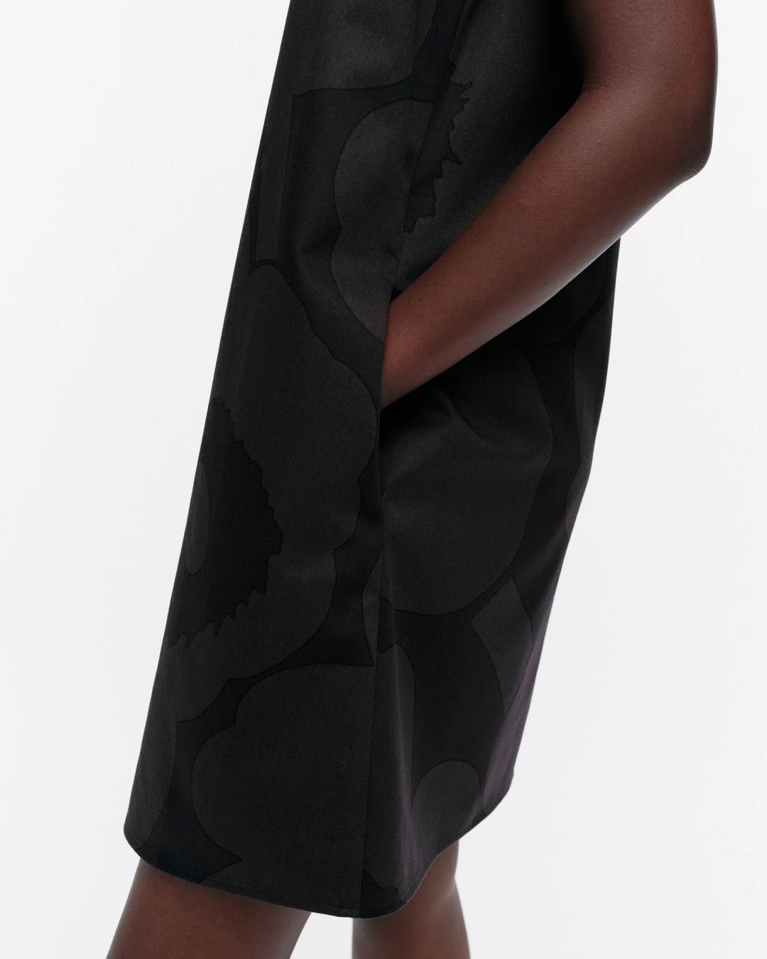 SILUETTI UNIKKO MARIMINI DRESS - MARIMEKKO