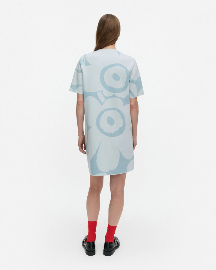 MAHDOLLISUUS UNIKKO KNITTED DRESS (LIGHT BLUE) - MARIMEKKO