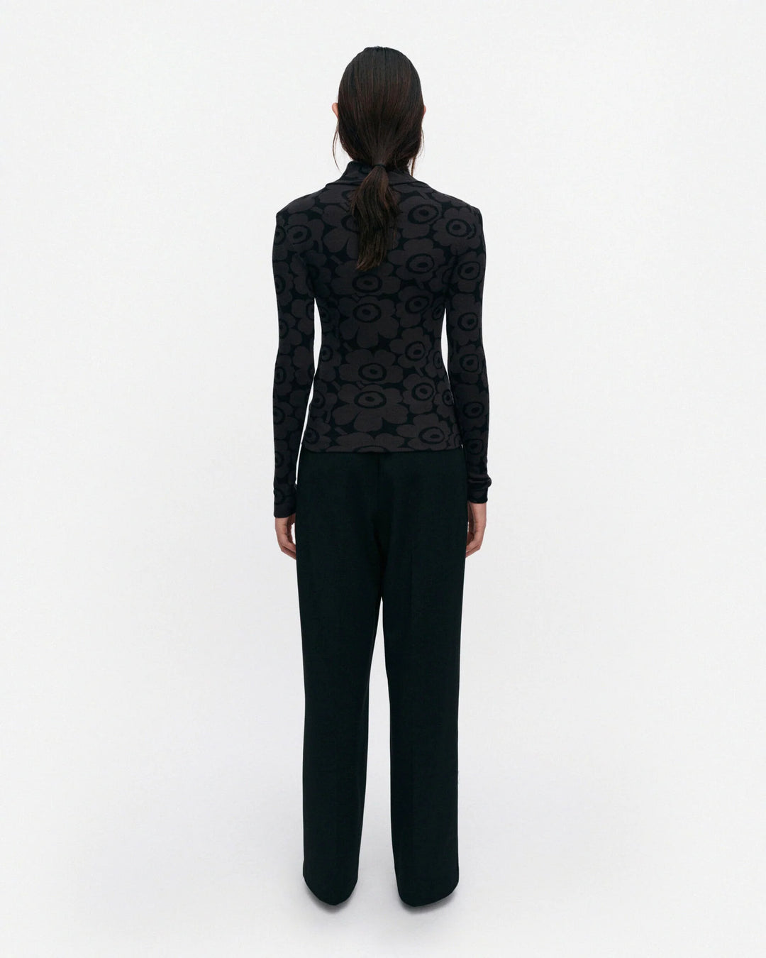 VILPOTUS UNIKKO TURTLENECK SHIRT (BLACK/DARK GREY) - MARIMEKKO