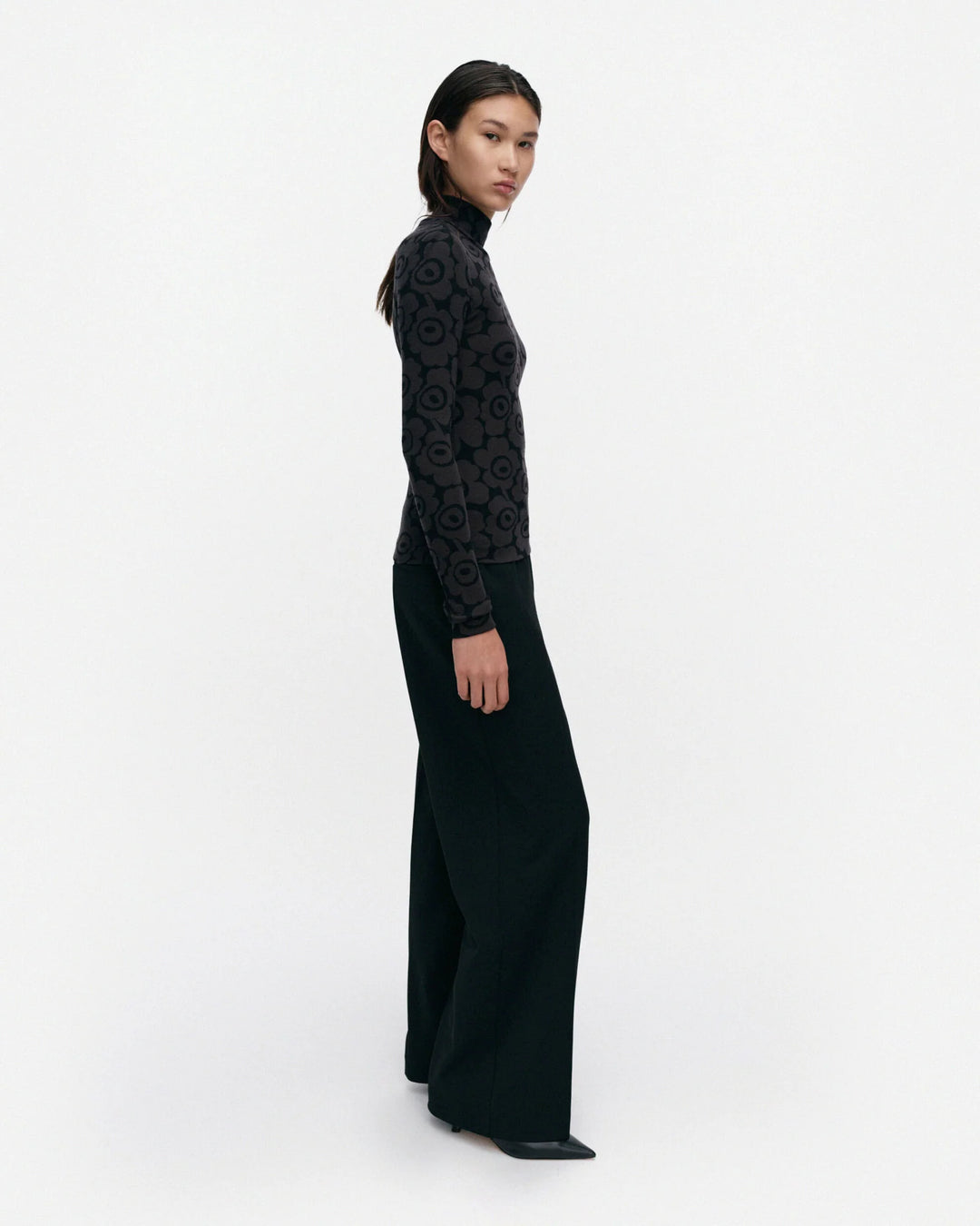 VILPOTUS UNIKKO TURTLENECK SHIRT (BLACK/DARK GREY) - MARIMEKKO