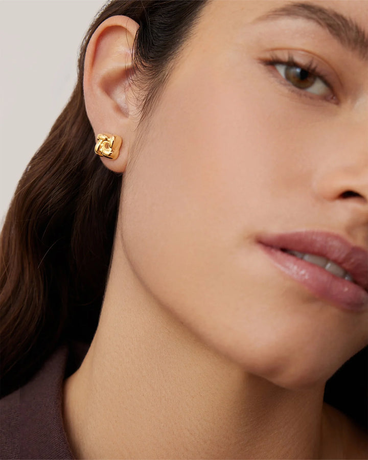 MINI WOVEN SQUARE EARRINGS (GOLD) - JENNY BIRD