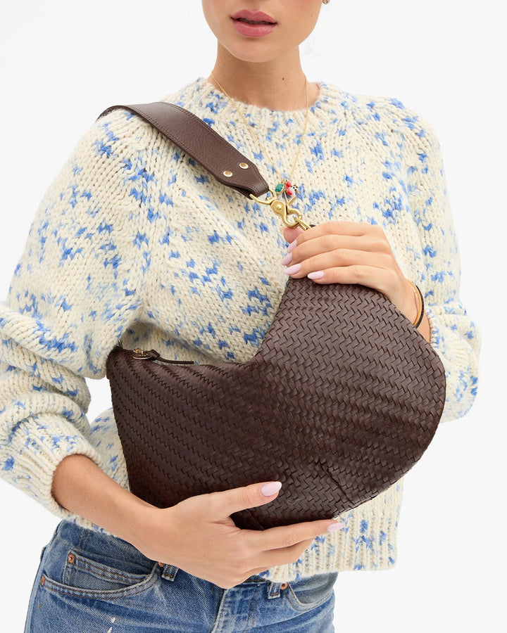 MOYEN MESSENGER WOVEN ZIG ZAG (CHOCOLATE) - CLARE V.