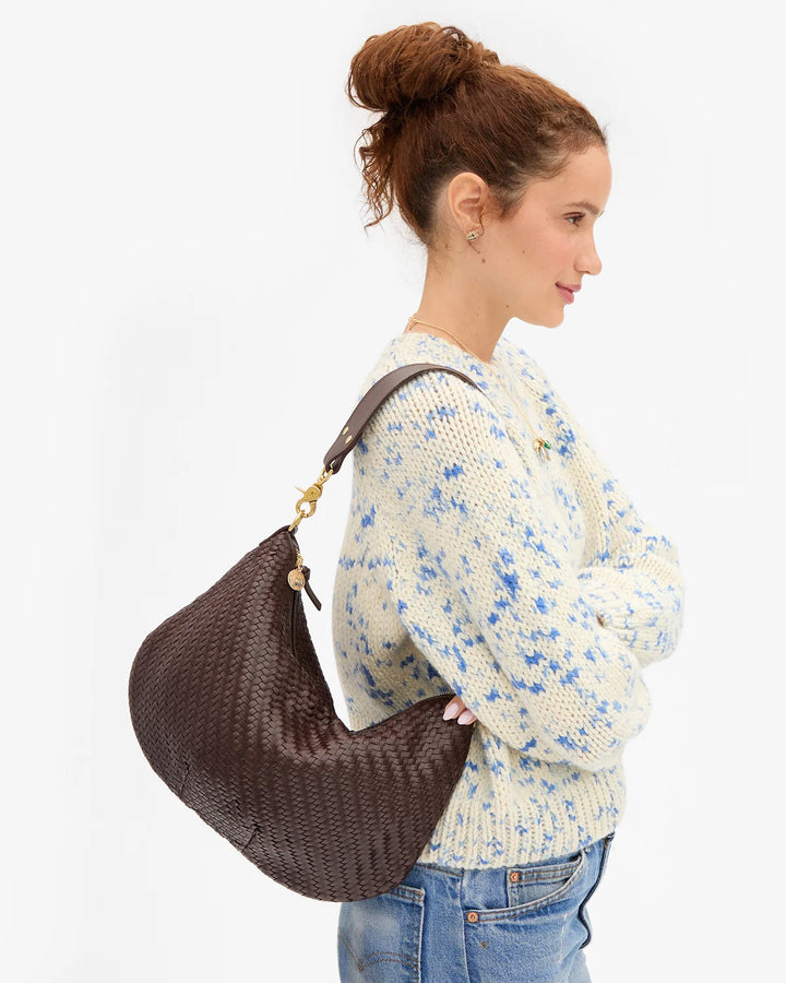 MOYEN MESSENGER WOVEN ZIG ZAG (CHOCOLATE) - CLARE V.