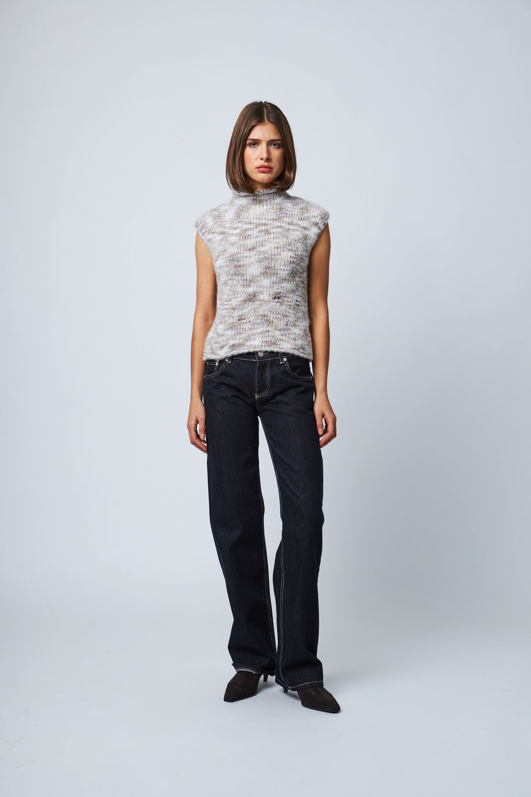 NELLIE SLEEVELESS MOCK NECK - LINE