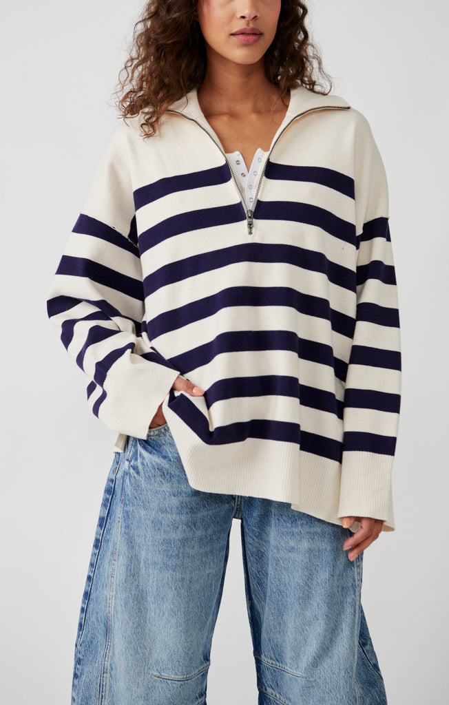 COASTAL STRIPE PULLOVER (CHAMPAGNE NAVY) - FREE PEOPLE