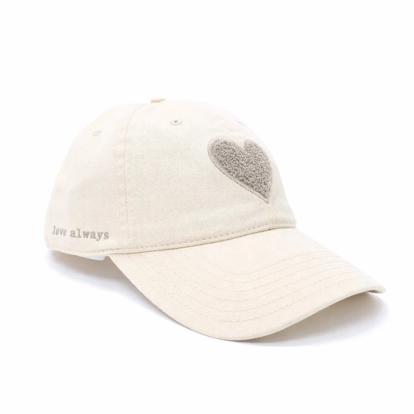 KR IMPERFECT CHENILLE HEART HAT (VANILLA) - KERRI ROSENTHAL