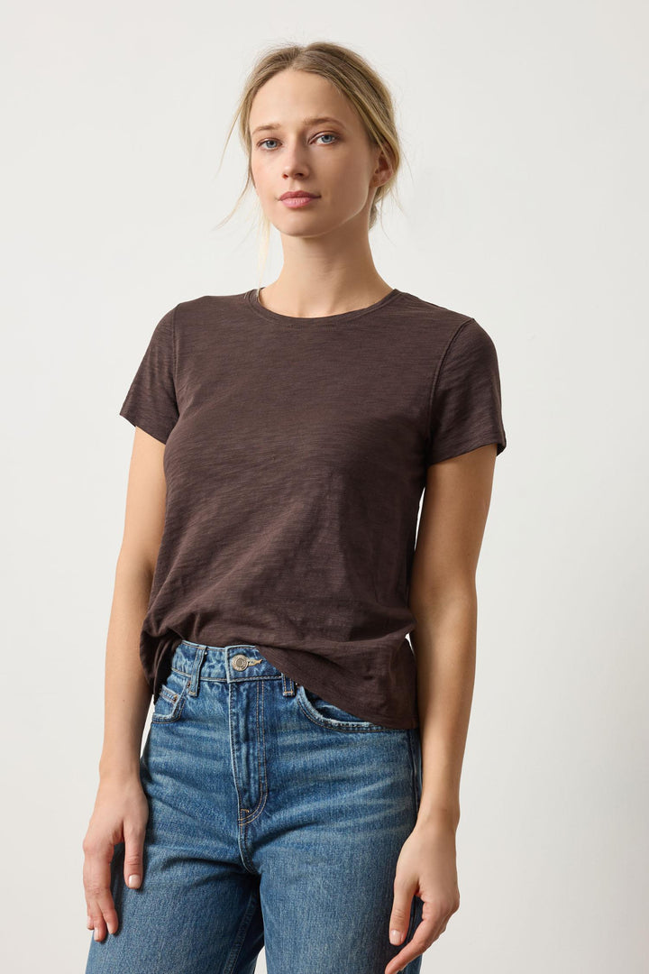 SHORT SLEEVE BACK SEAM CREWNECK (ESPRESSO) - LILLA P