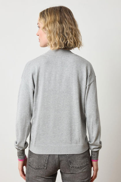 V-NECK PULLOVER SWEATER (HEATHER GREY) - LILLA P