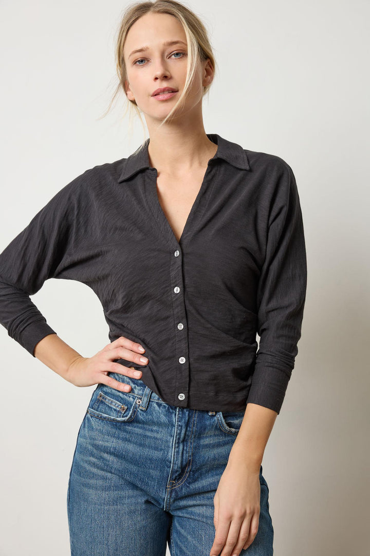 SIDE PLEAT BUTTON DOWN - LILLA P