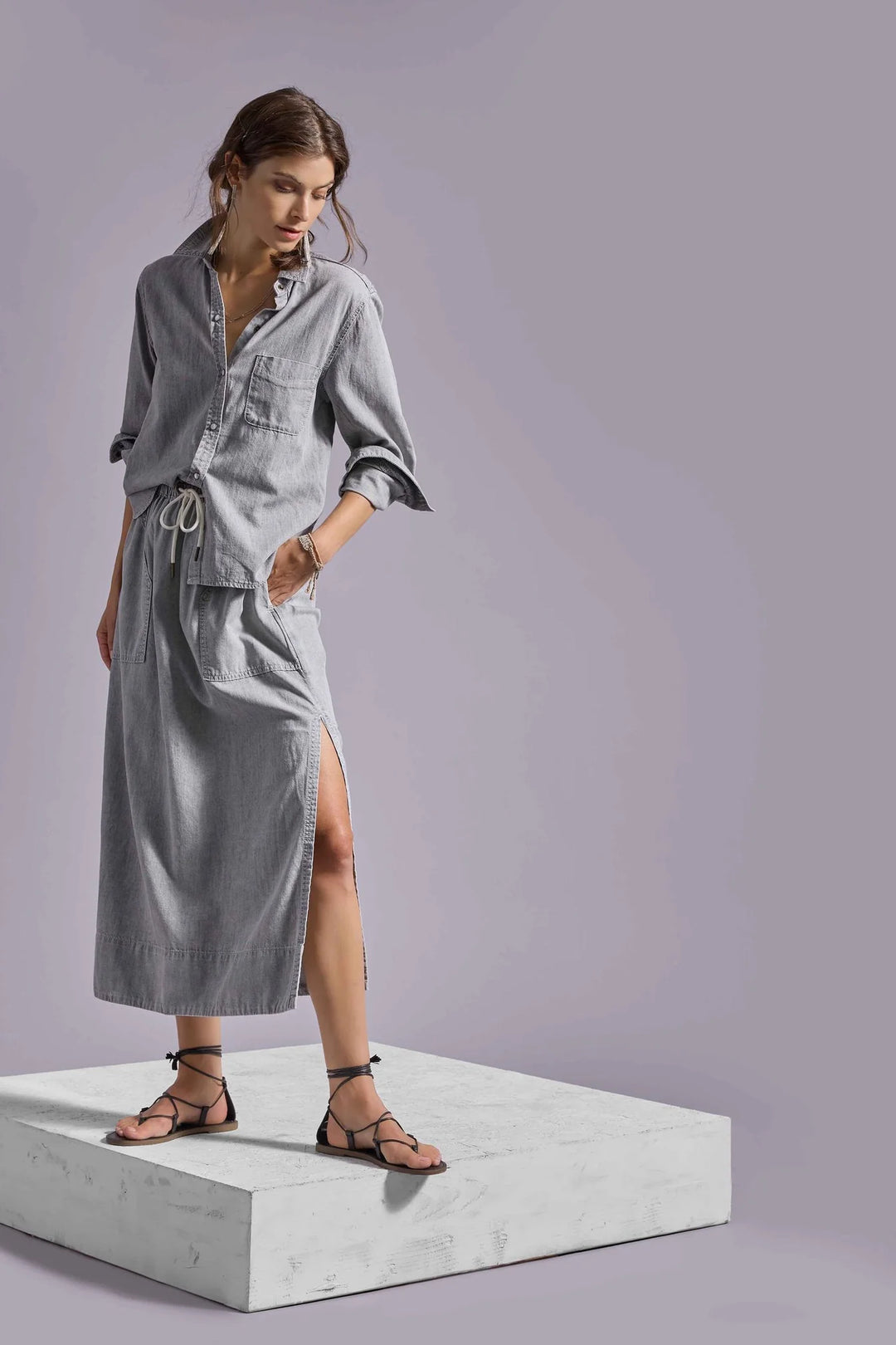 DENIM DRAWCORD SKIRT (GREY WASH) - LILLA P