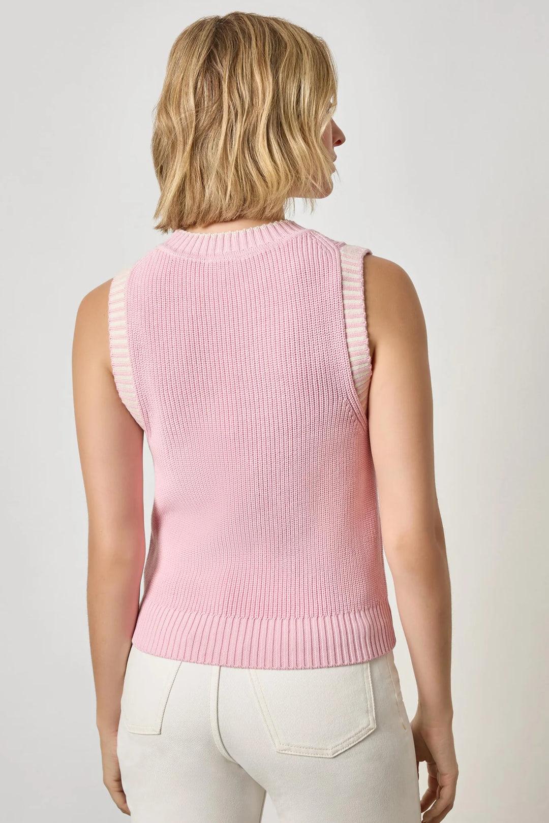 SLEEVELESS CREWNECK SWEATER (PEONY) - LILLA P