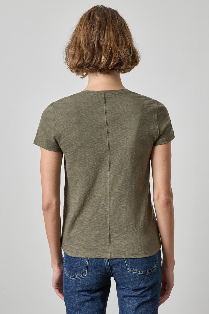 S/S BACK SEAM CREWNECK (OLIVE) - LILLA P