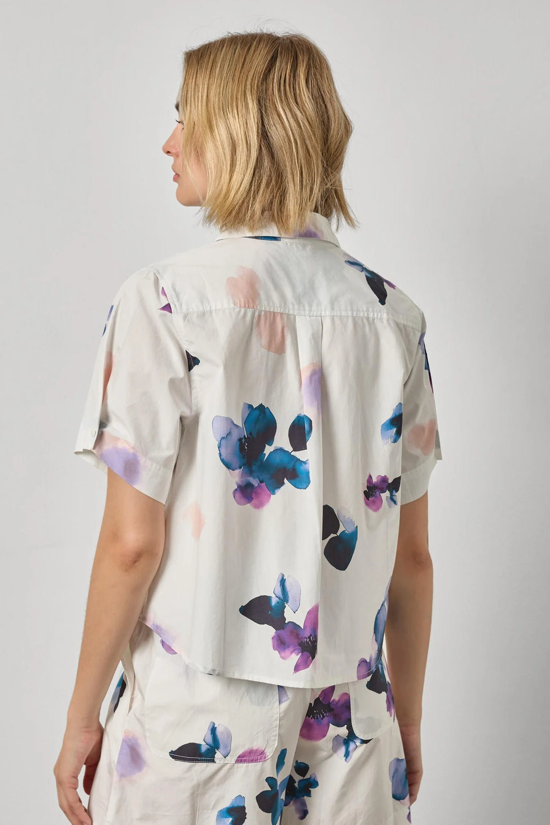 FOLDED SLEEVE BUTTON DOWN (ORCHID PRINT) - LILLA P