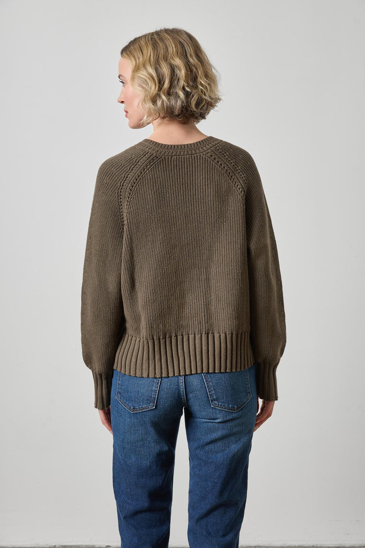 TEXTURED V-NECK SADDLE SWEATER (OLIVE) - LILLA P