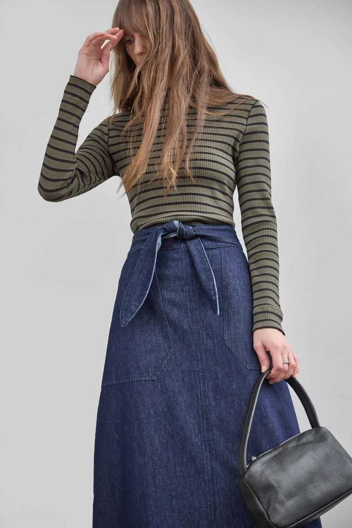 BELTED POCKET FRONT SKIRT (DARK WASH BLUE) - LILLA P