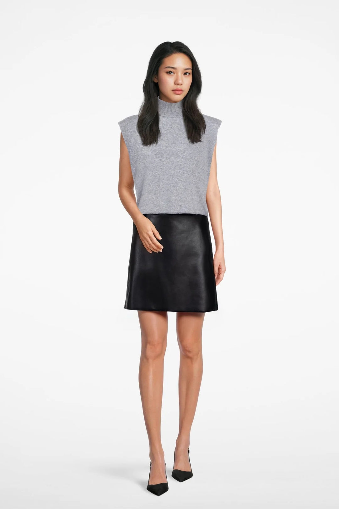 SLEEVELESS KNIT TOP - PURE & SIMPLE