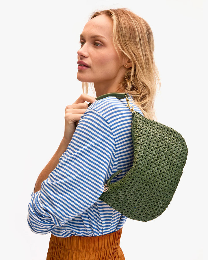 PETIT MOYEN MESSENGER (ARMY RATTAN) - CLARE V.