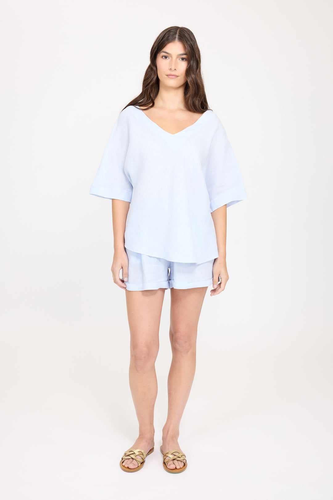 LINEN ROLLED UP SHORTS (CLOUD BLUE) - PISTACHE