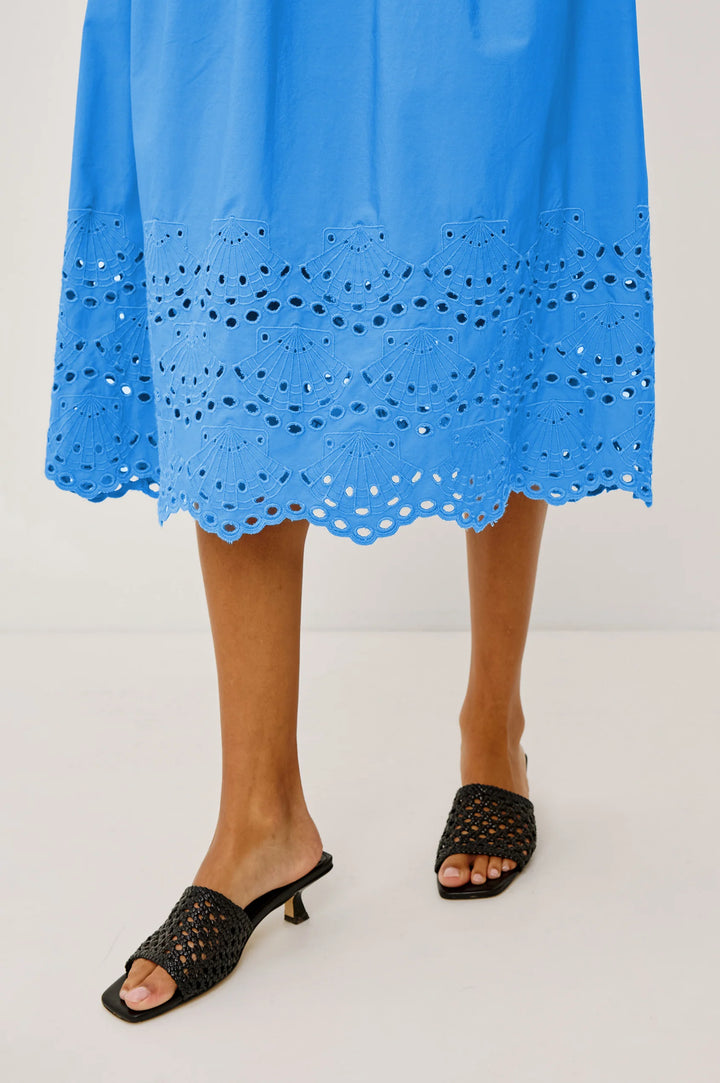 ROXANNE EYELET DRESS (HARBOR BLUE) - RAILS