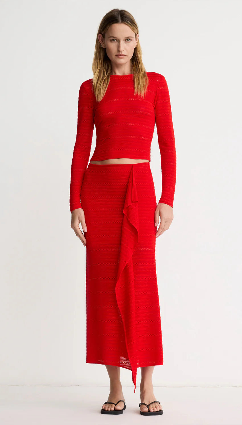 LONG SLEEVE CROPPED CREWNECK (RED) - SMYTHE
