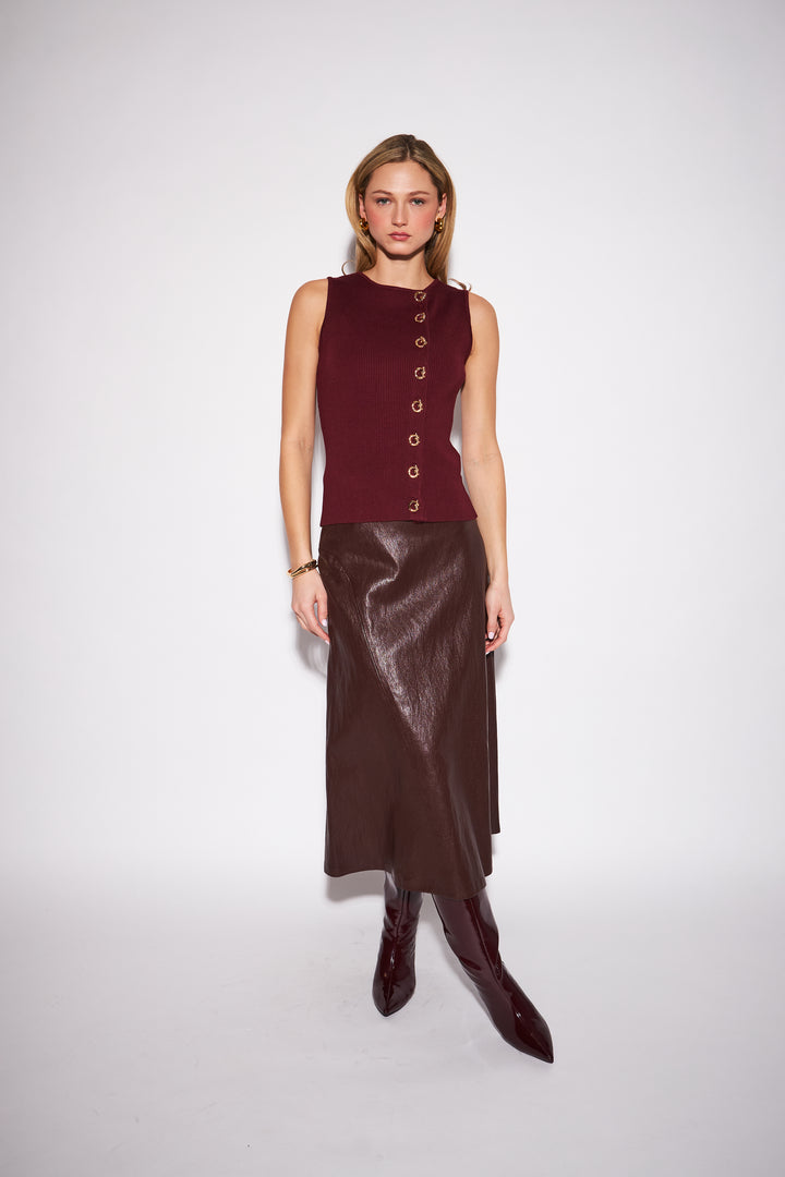 SUTTON SLEEVELESS KNIT (MERLOT) - JOHN + JENN