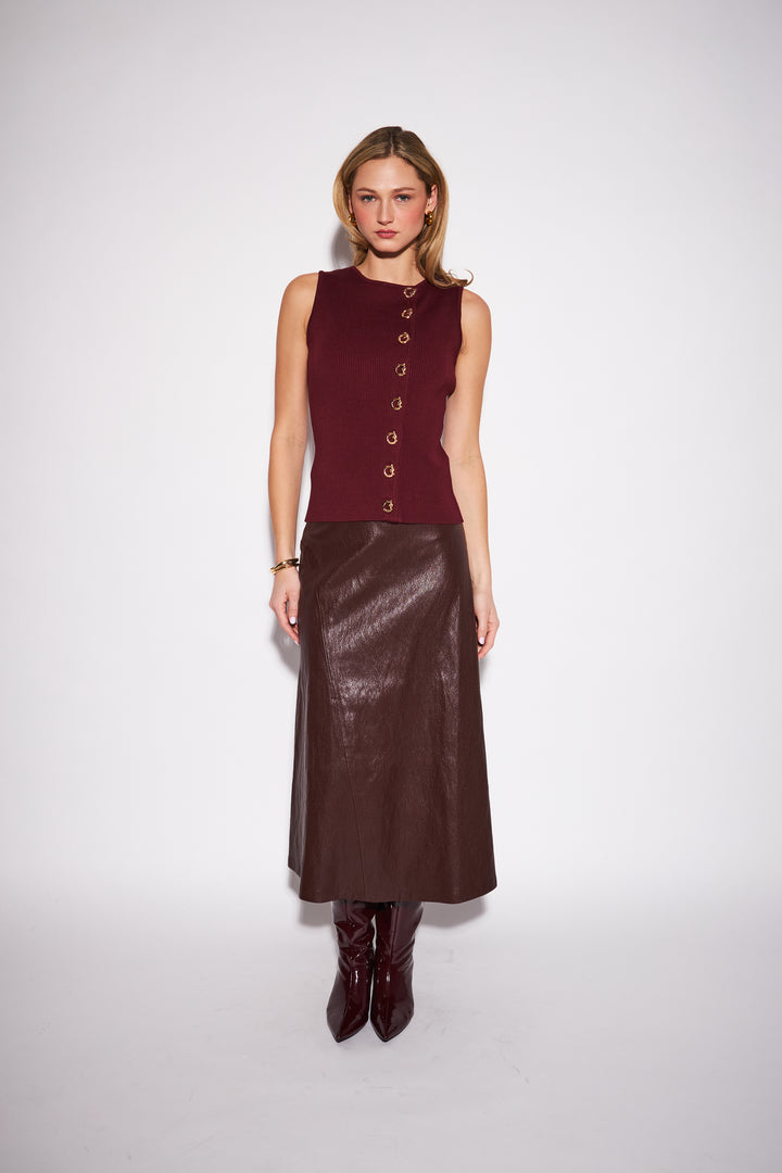 SUTTON SLEEVELESS KNIT (MERLOT) - JOHN + JENN