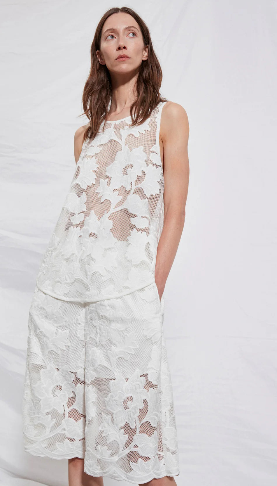 SHIRTTAIL TANK (WHITE) - SMYTHE