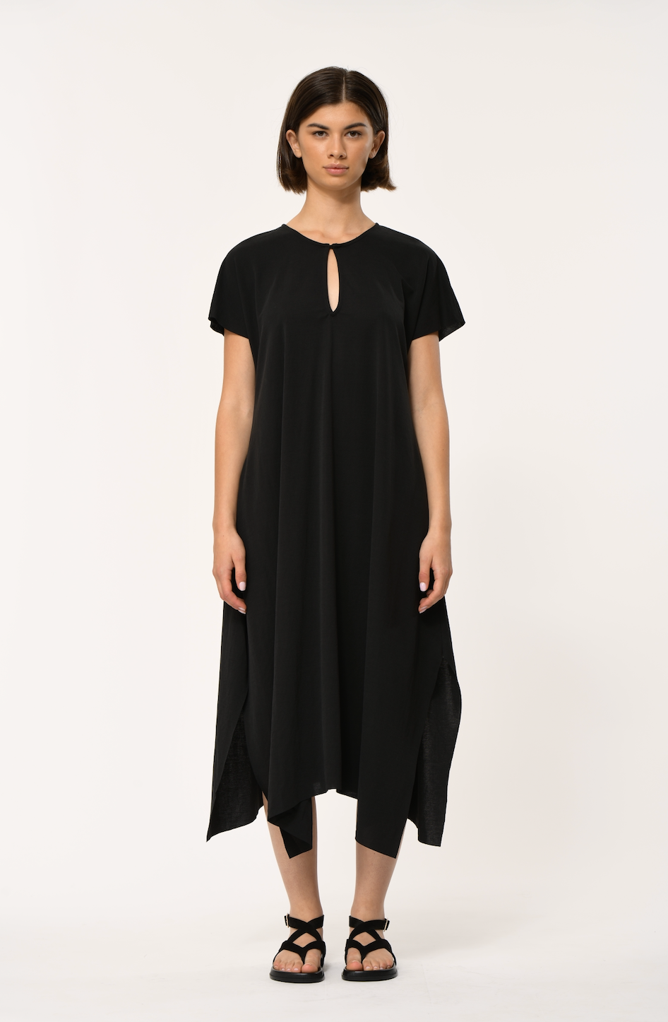 KANZAO FLOW DRESS (NOIR) - HUMILITY
