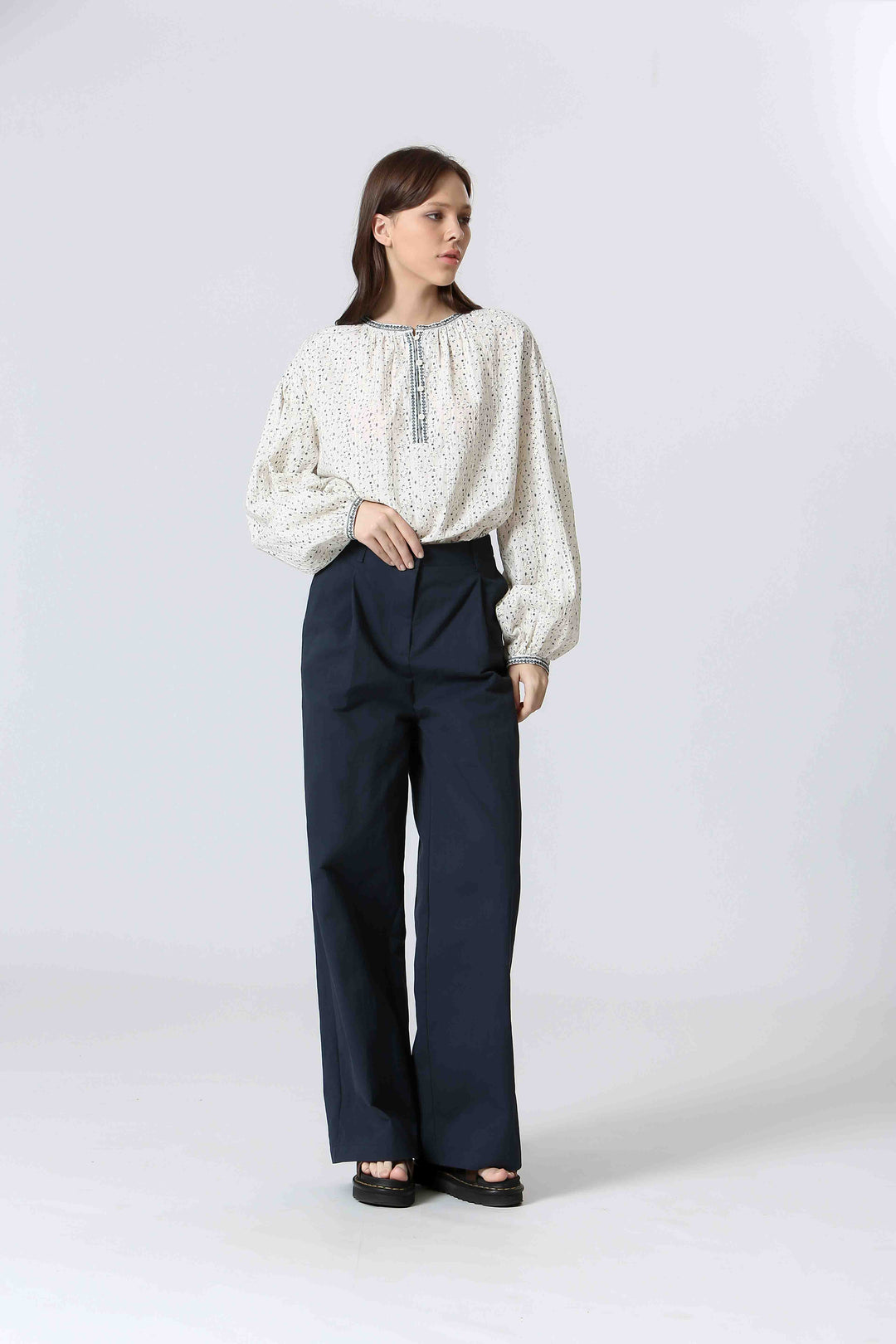 TEXTURED COTTON BLOUSE - THE KORNER