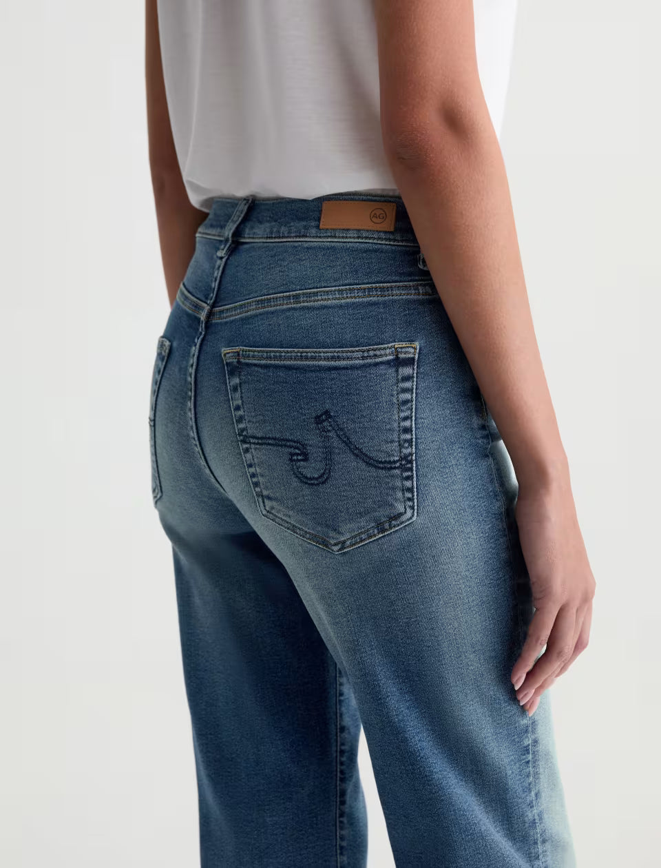 BRINLEY CROP (15 YEARS BOUQUET) - A.G. DENIM