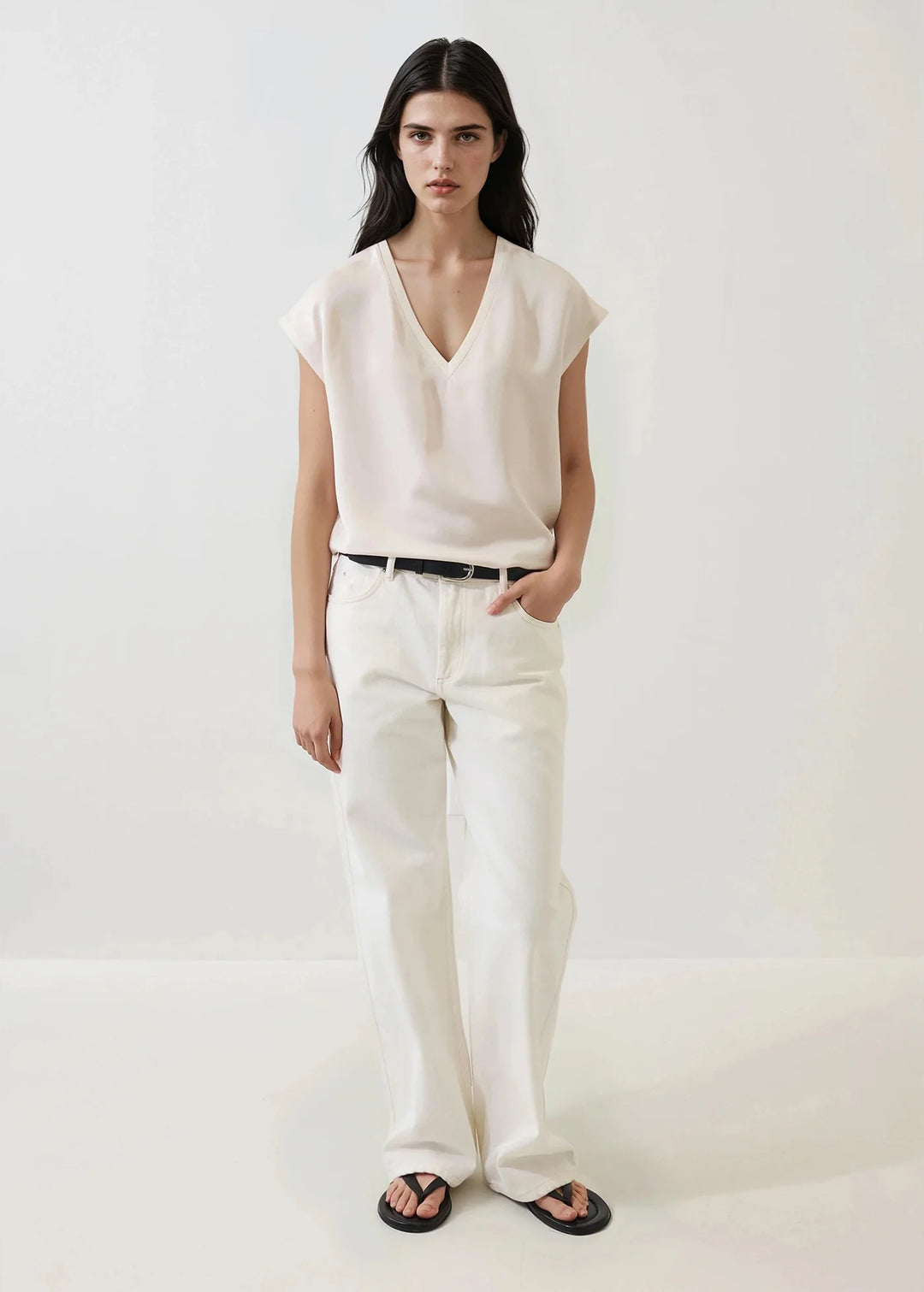 SILK V-NECK DOLMAN SLEEVE TEE (ECRU) - PATRICK ASSARAF