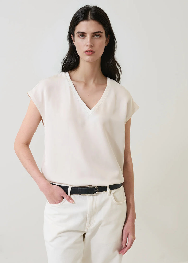 SILK V-NECK DOLMAN SLEEVE TEE (ECRU) - PATRICK ASSARAF