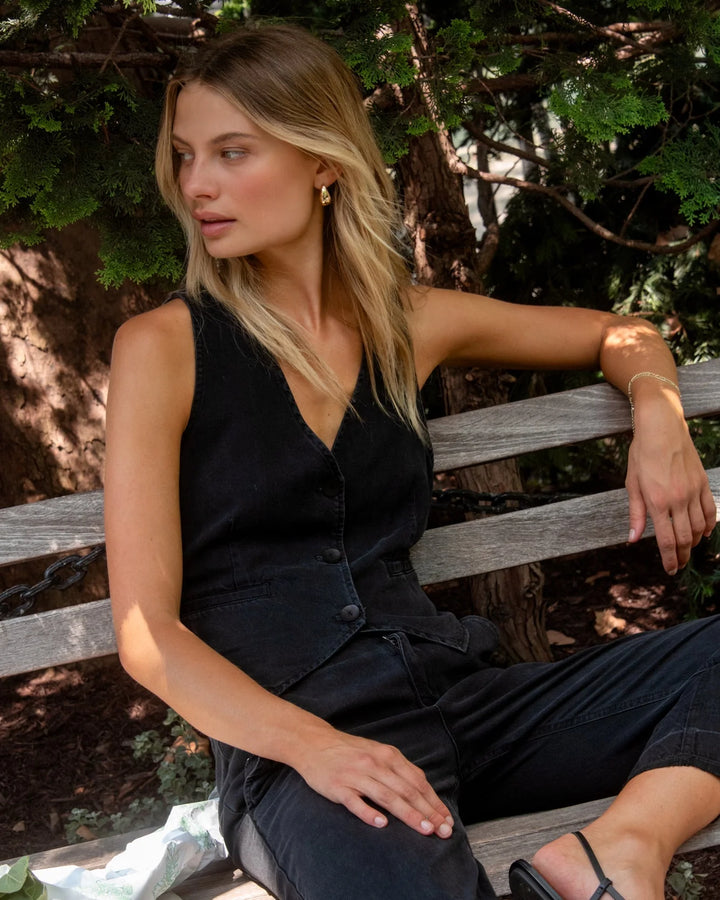 CINCH BACK VEST (DARK GRAPHITE WASH) - BELLA DAHL