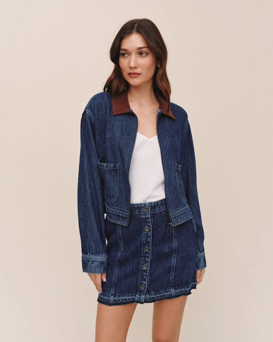 CROP ZIP UP BARN JACKET (DARK RINSE WASH) - BELLA DAHL
