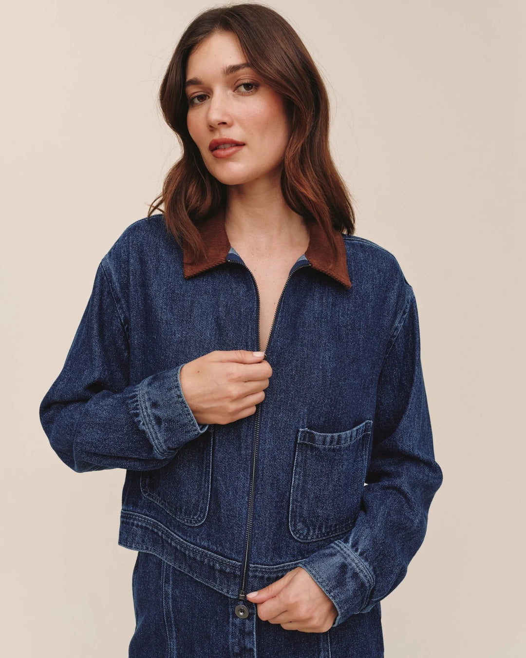 CROP ZIP UP BARN JACKET (DARK RINSE WASH) - BELLA DAHL