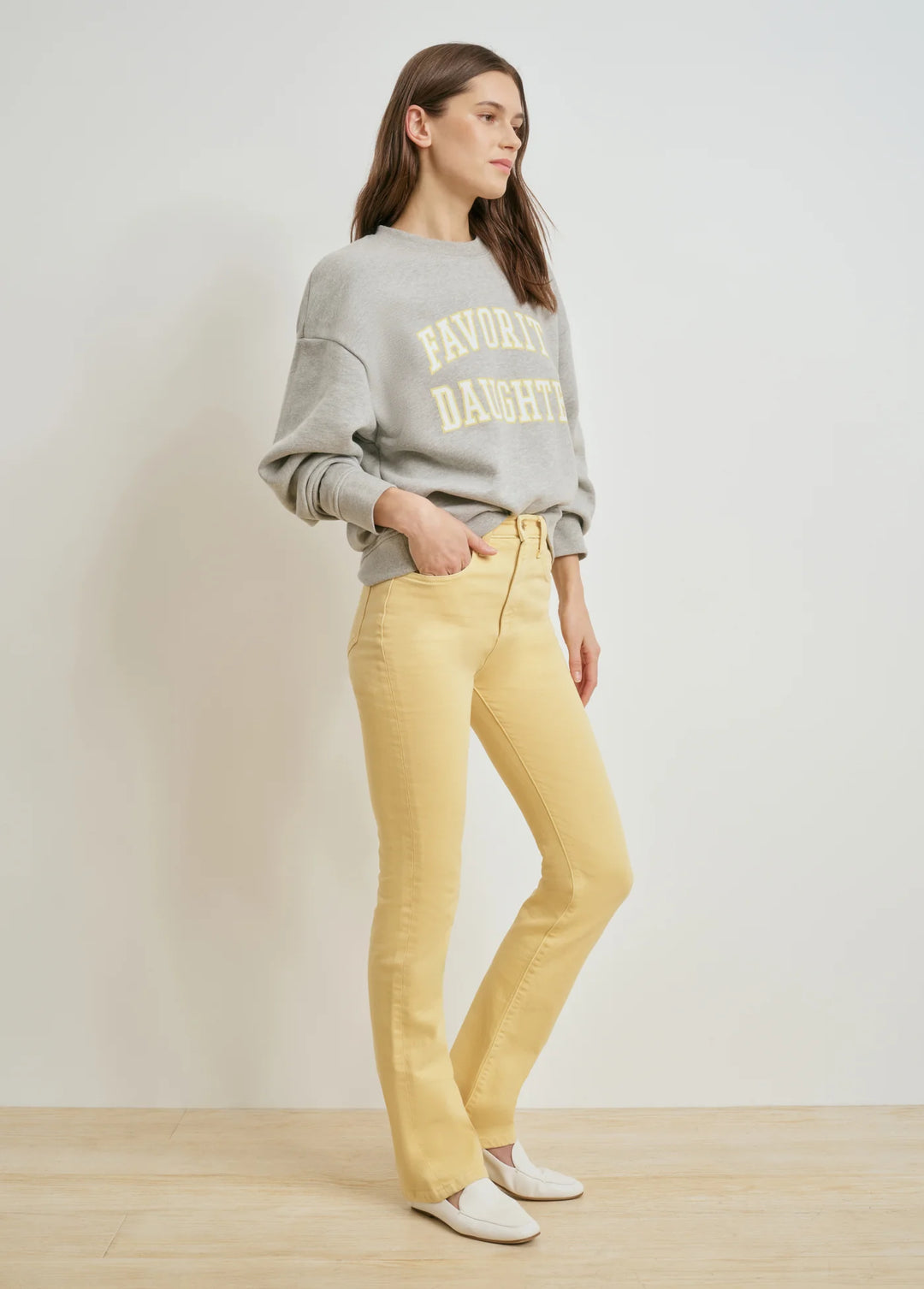 THE COLLEGIATE SWEATSHIRT (HEATHER GREY/GOLDEN) - FAVORITE DAUGHTER