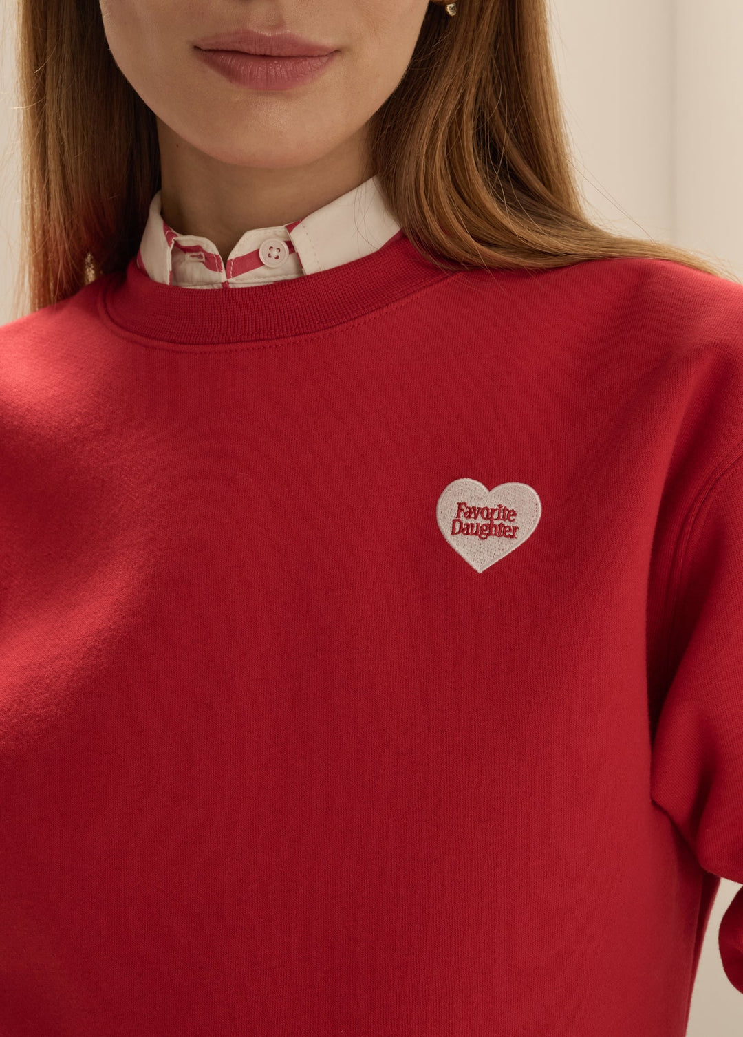 EMBROIDERED HEART SWEATSHIRT (CHERRY WHITE) - FAVORITE DAUGHTER