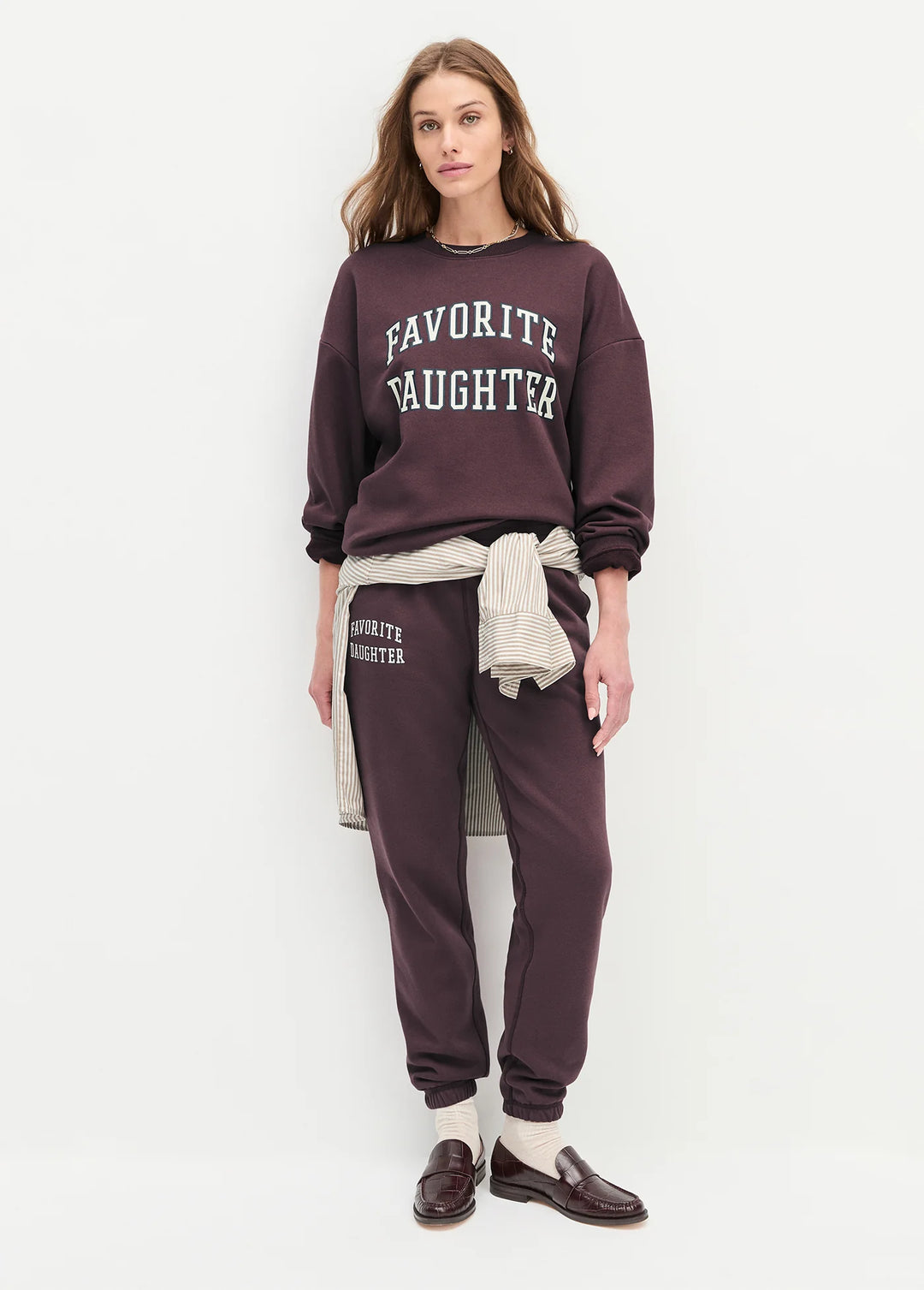 THE COLLEGIATE SWEATSHIRT (BURGUNDY/GARDENIA) - FAVORITE DAUGHTER