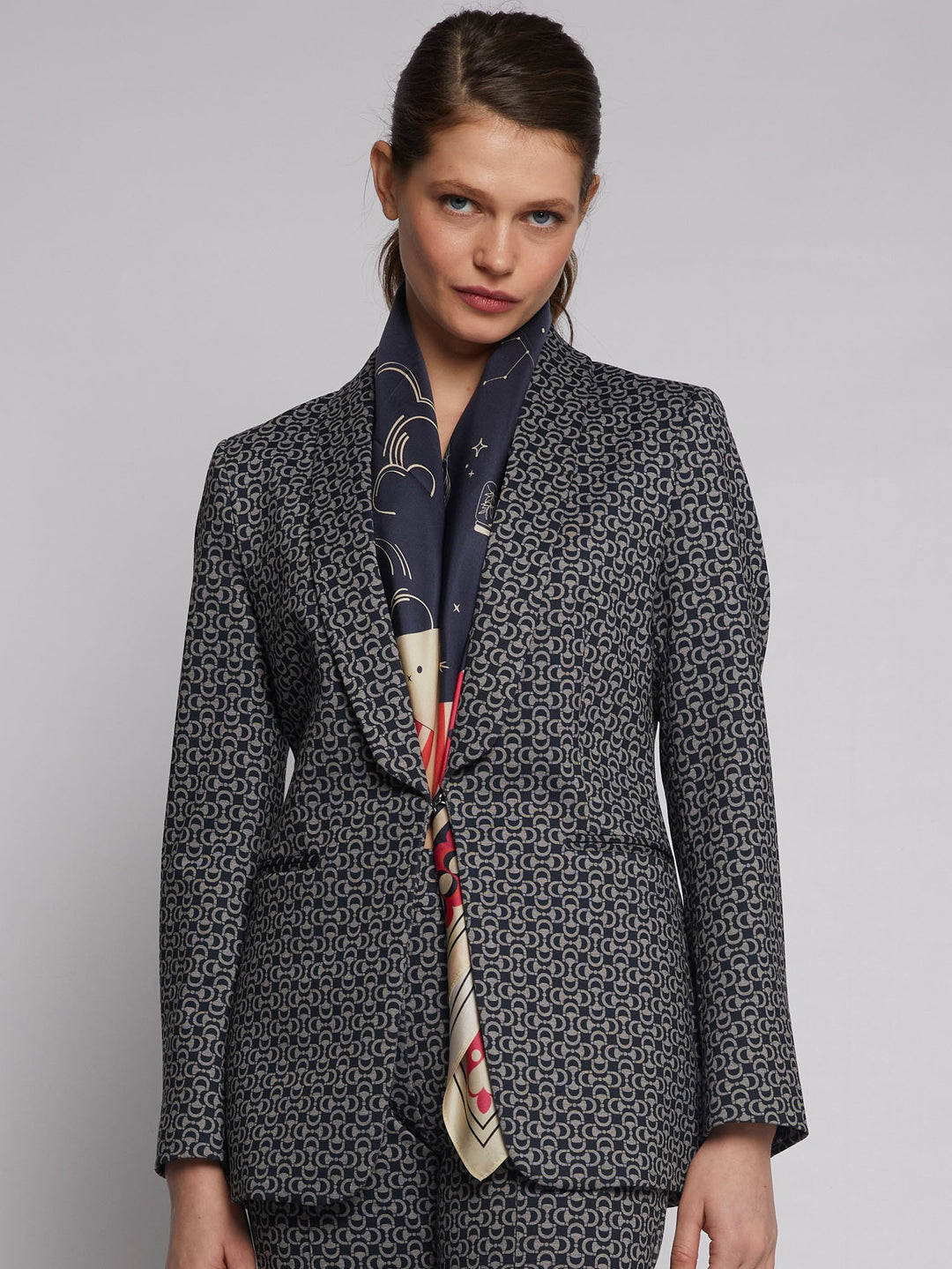 SMOKING JACKET WITH EQUESTRIAN DETAILS - VILAGALLO