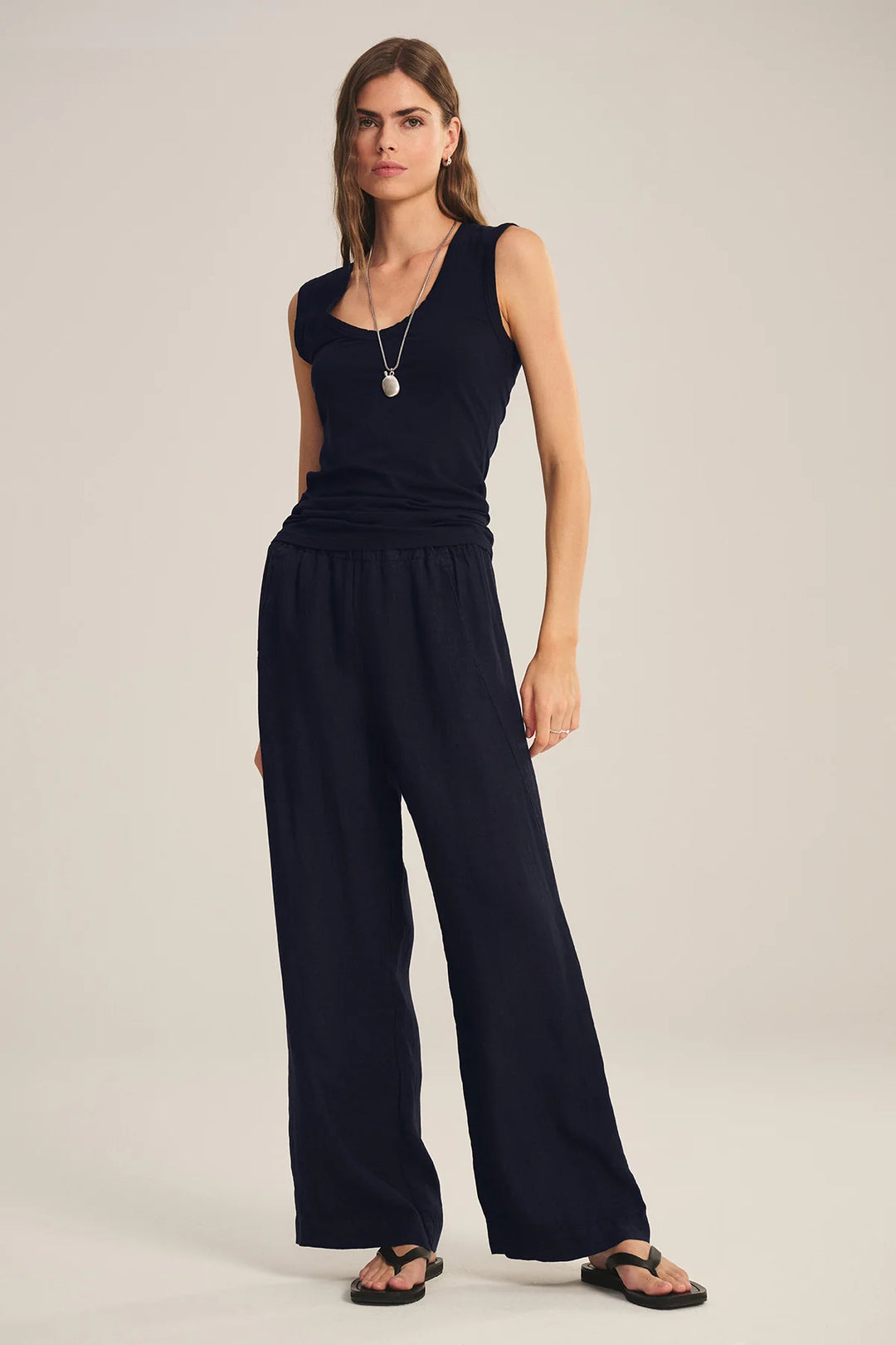 LOLA WOVEN LINEN PANT (SHADOW) - VELVET