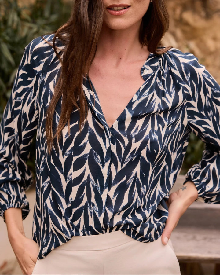 LONG SLEEVE SHIRRED RAGLAN SHIRT - BELLA DAHL