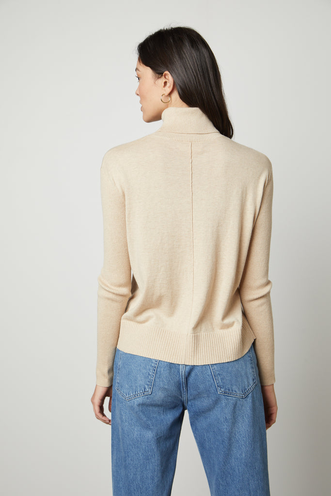 SALLY COTTON CASHMERE LIGHTWEIGHT SWEATER (BISCOTTI) - VELVET