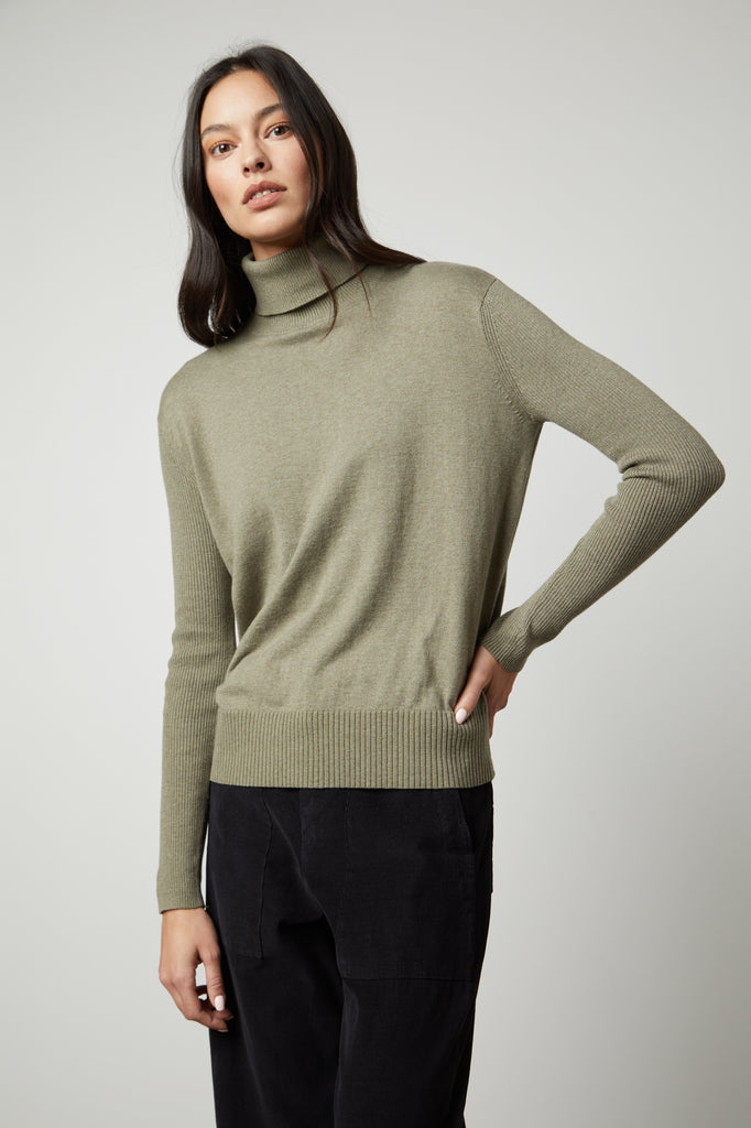 SALLY COTTON CASHMERE LIGHTWEIGHT SWEATER (OLIVE) - VELVET