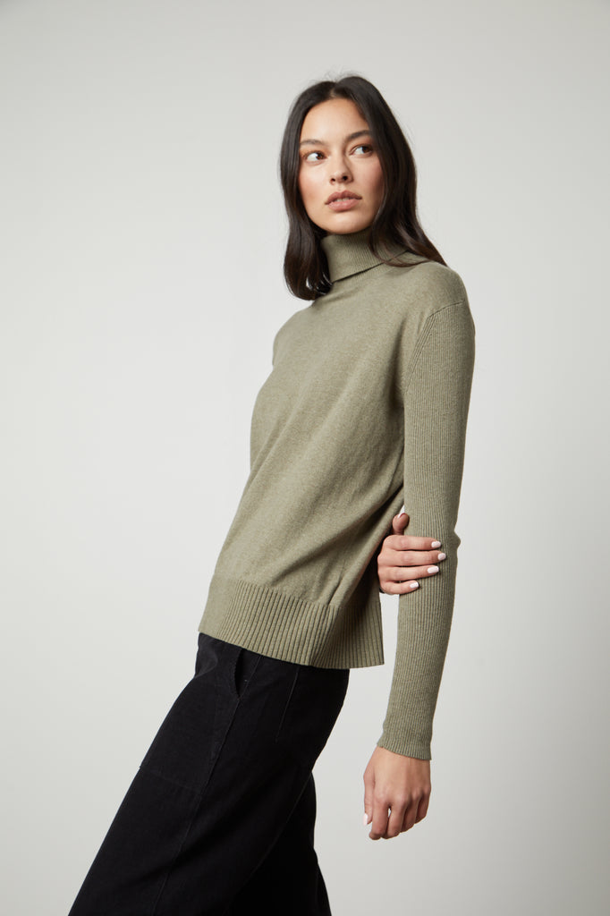 SALLY COTTON CASHMERE LIGHTWEIGHT SWEATER (OLIVE) - VELVET