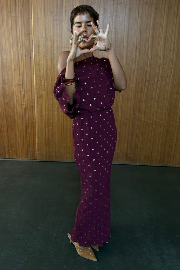 BURGUNDY TILLY DRESS - NEVER FULLY DRESSED