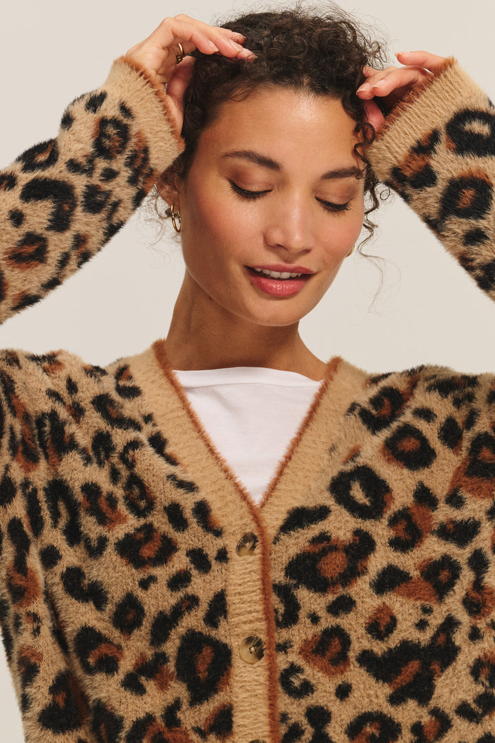 BETSY NOVELTY FEATHER JACQUARD SWEATER - VELVET