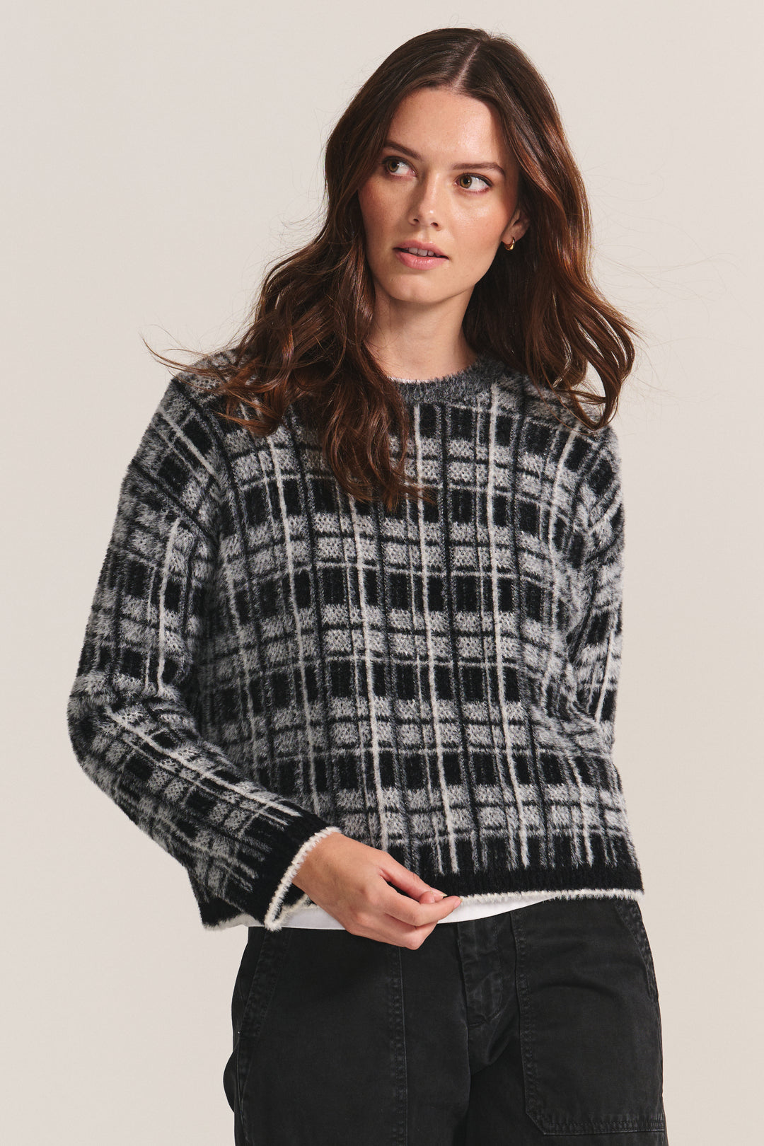 LACEY NOVELTY FEATHER JACQUARD SWEATER - VELVET