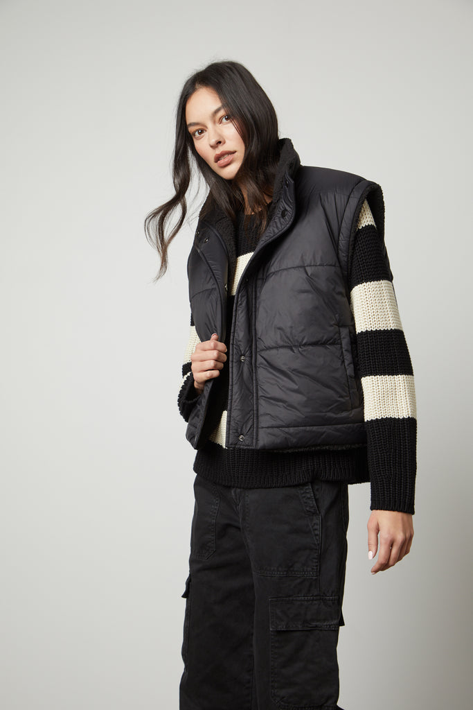 ALICIA PUFFER SHERPA VEST (BLACK) - VELVET