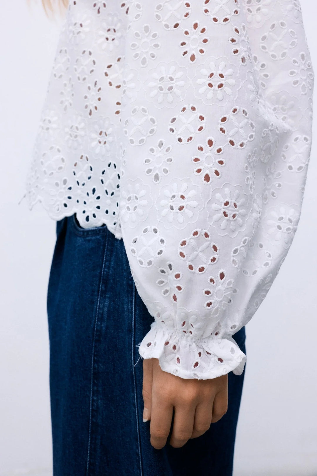 SAKURA BLOUSE (PURE CLOUD) - NEW SOCIETY